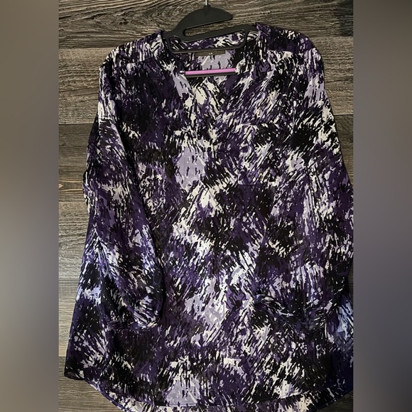 5/$10  Women’s purple sheer top - Picture 6 of 8